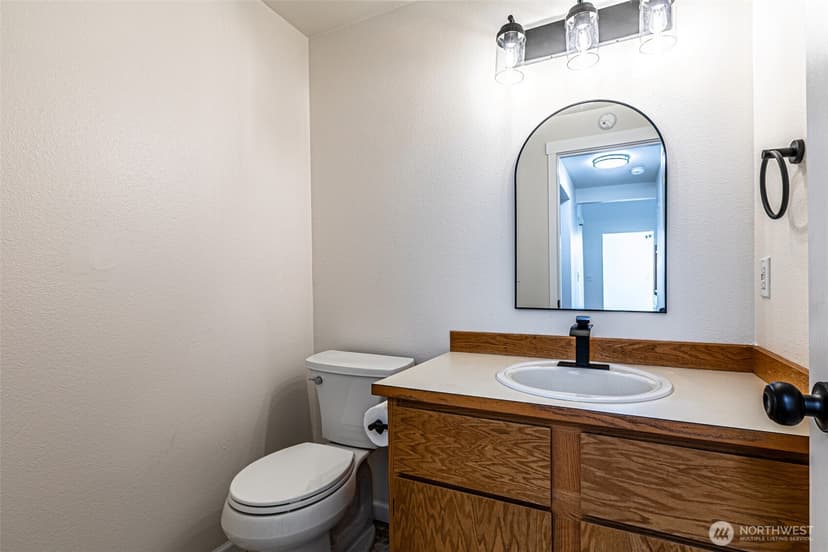 Property photo for 5113 N Bristol Street, Tacoma photo 6