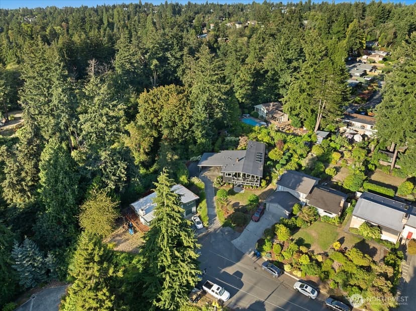 Property photo for 11808 Marine View Drive SW, Burien photo 4