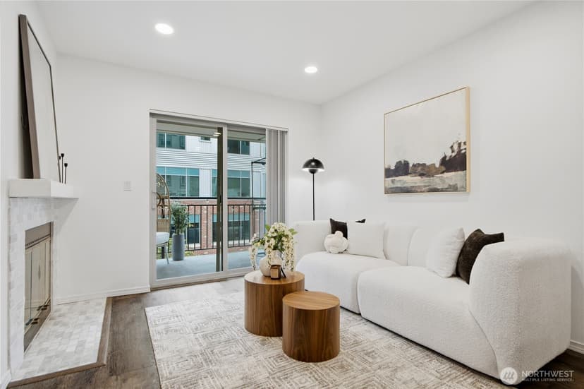 Property photo for 769 Hayes Street #201, Seattle photo 2