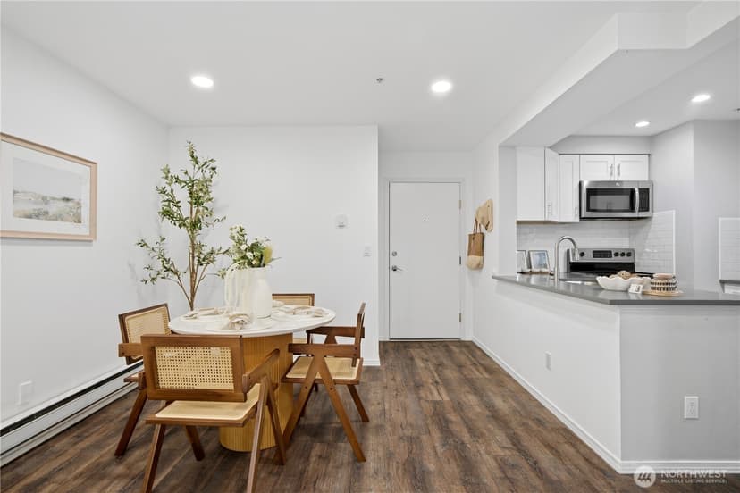 Property photo for 769 Hayes Street #201, Seattle photo 6