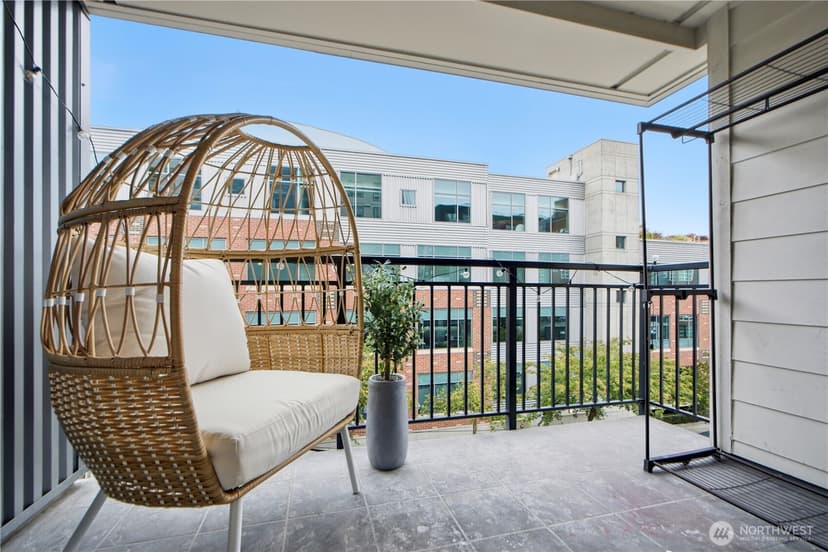 Property photo for 769 Hayes Street #201, Seattle photo 11