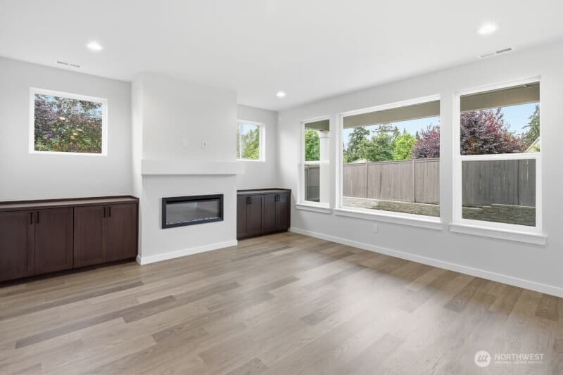 Property photo for 11217 79th Avenue Ct SW #9, Lakewood photo 3