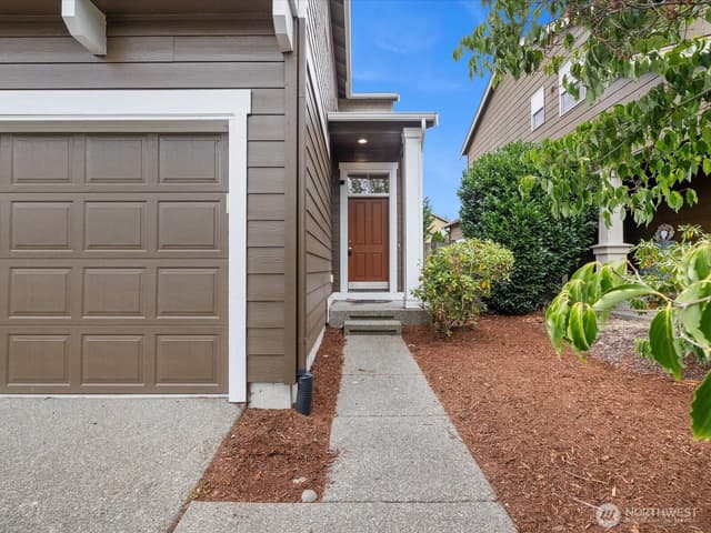 Property photo for 24036 SE 262nd Place, Maple Valley photo 2