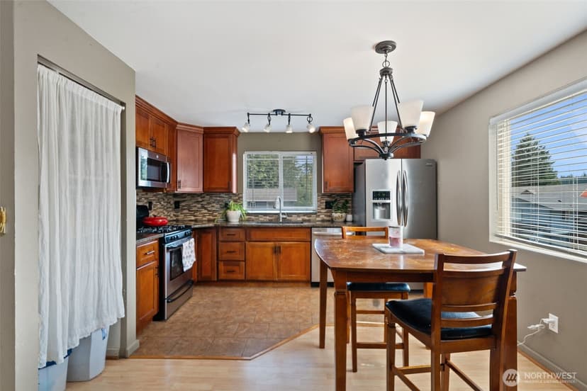 Property photo for 2882 Rocky Creek Lane SE, Port Orchard photo 4