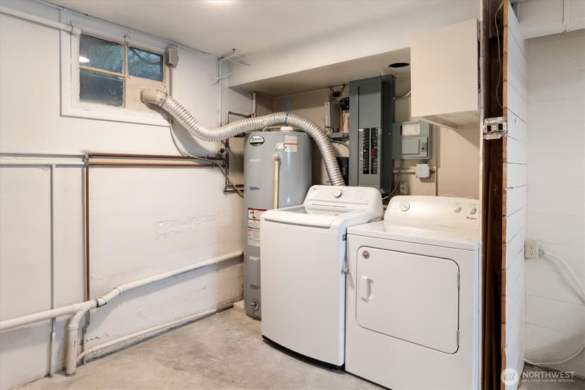 Property photo for 1302 Lakeside Avenue S, Seattle photo 31