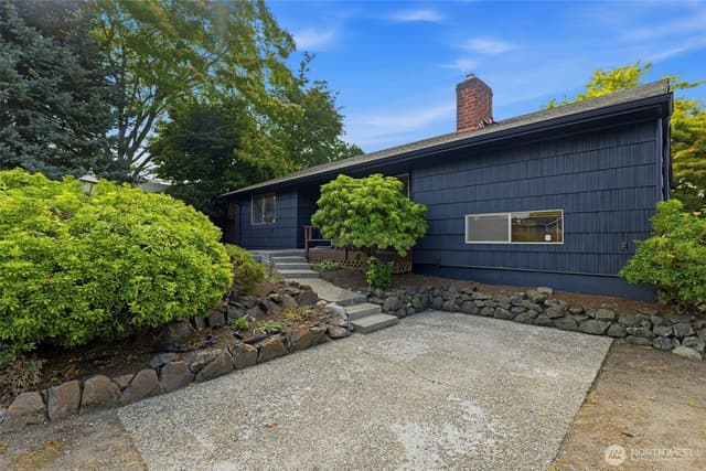 Property photo for 5710 N 43rd Street, Tacoma photo 2