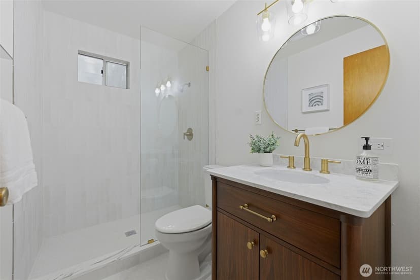 Property photo for 5710 N 43rd Street, Tacoma photo 18