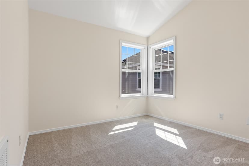 Property photo for 2637 A NW 57th Street, Seattle photo 21
