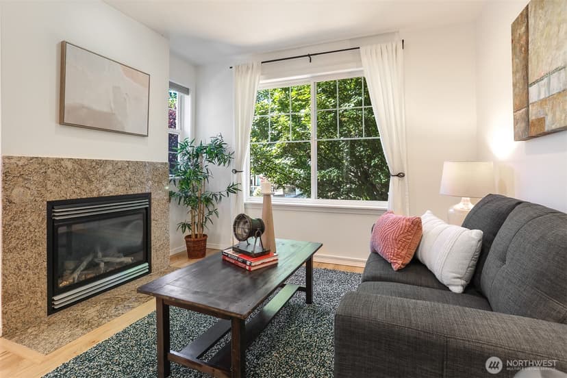 Property photo for 2637 A NW 57th Street, Seattle photo 6