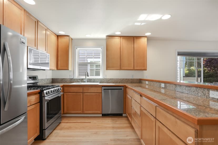 Property photo for 2637 A NW 57th Street, Seattle photo 11