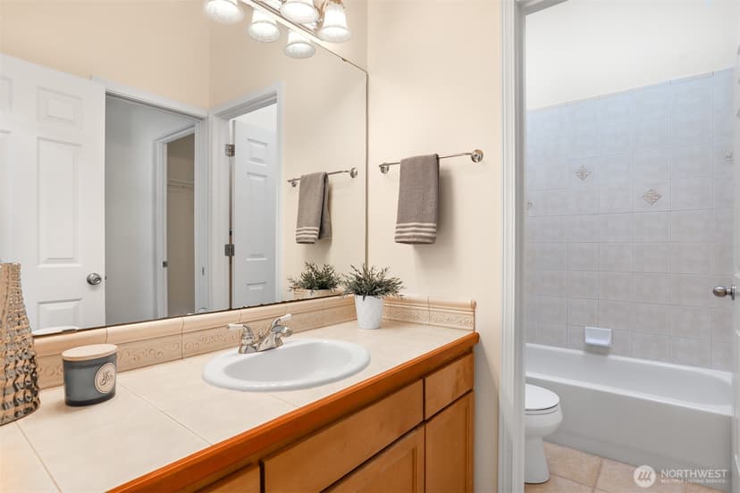 Property photo for 2637 A NW 57th Street, Seattle photo 19