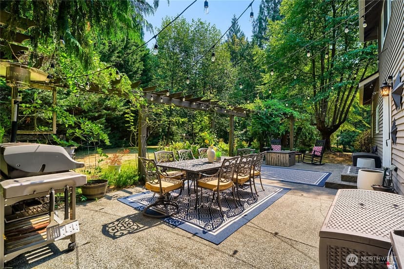 Property photo for 16132 107th Street SE, Snohomish photo 12