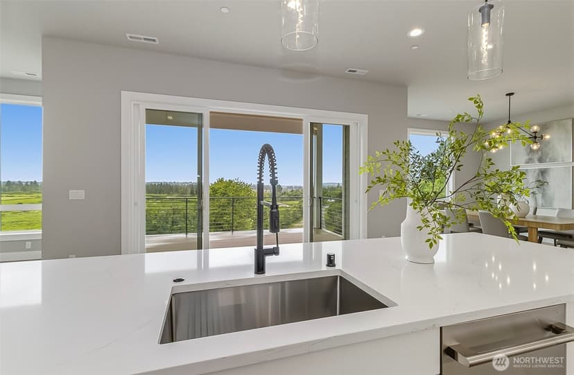 Property photo for 1515 Sunnyside Boulevard, Lake Stevens photo 11