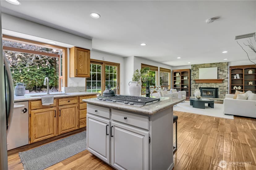 Property photo for 5809 106th Street SW, Mukilteo photo 10