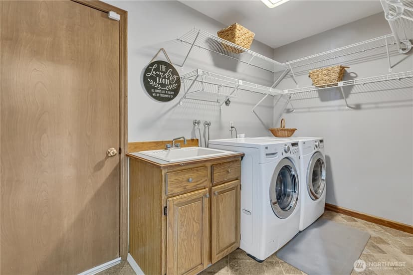 Property photo for 5809 106th Street SW, Mukilteo photo 18