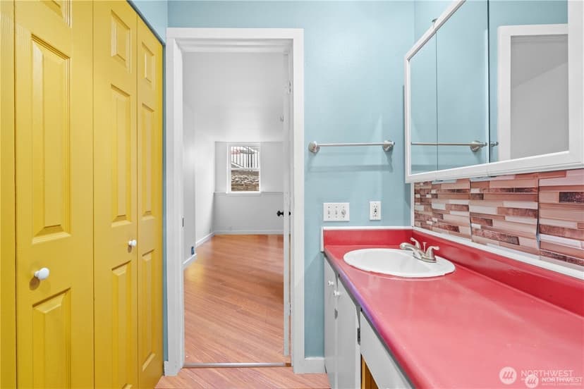 Property photo for 625 N Jackson Avenue #C24, Tacoma photo 23