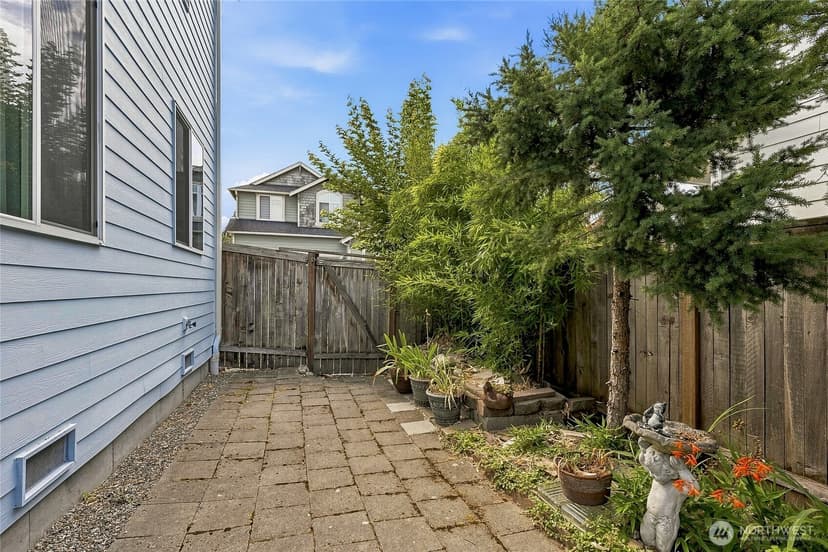 Property photo for 2709 157th Place SW, Lynnwood photo 25