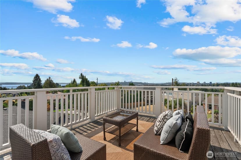 Property photo for 6224 NE Princeton Way, Seattle photo 39