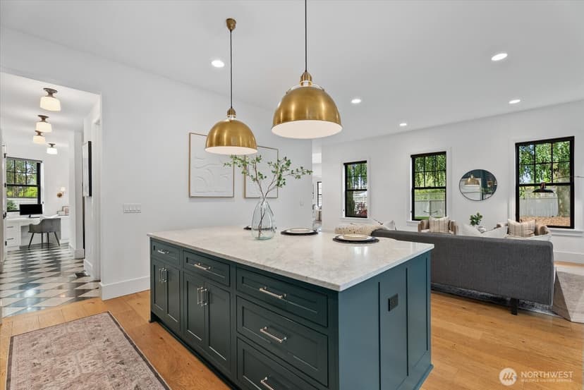 Property photo for 6224 NE Princeton Way, Seattle photo 17