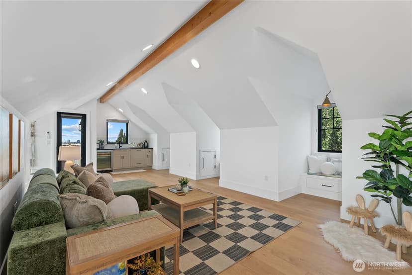 Property photo for 6224 NE Princeton Way, Seattle photo 37