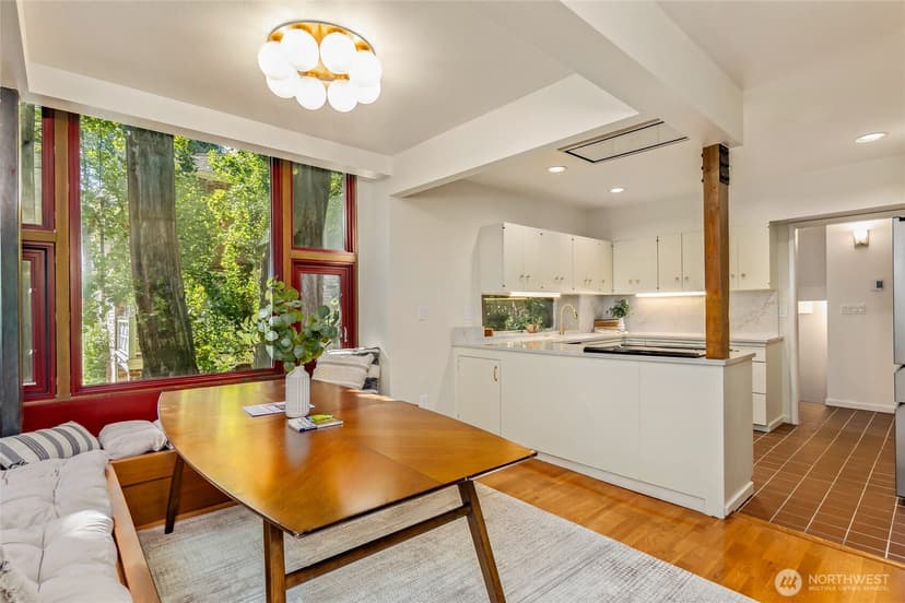 Property photo for 508 Randolph Avenue, Seattle photo 9