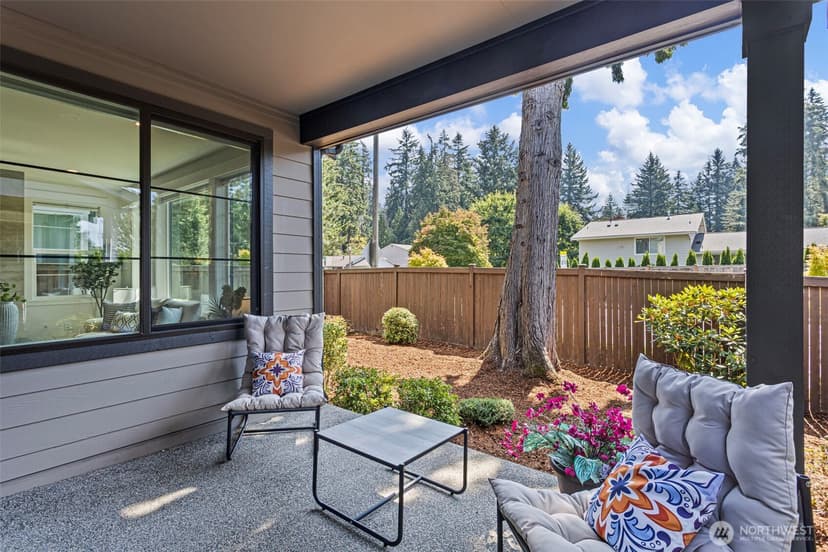 Property photo for 11823 NE 70th Lane, Kirkland photo 25