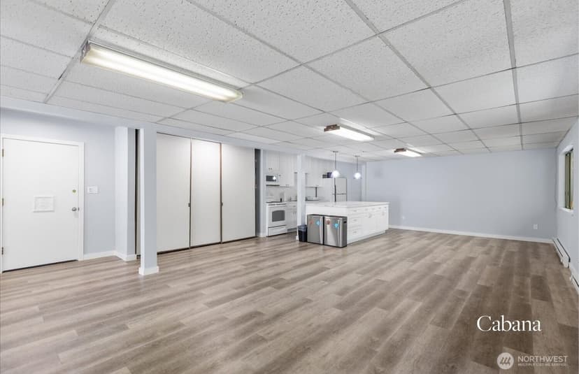 Property photo for 13265 15th Avenue NE #B10, Seattle photo 33
