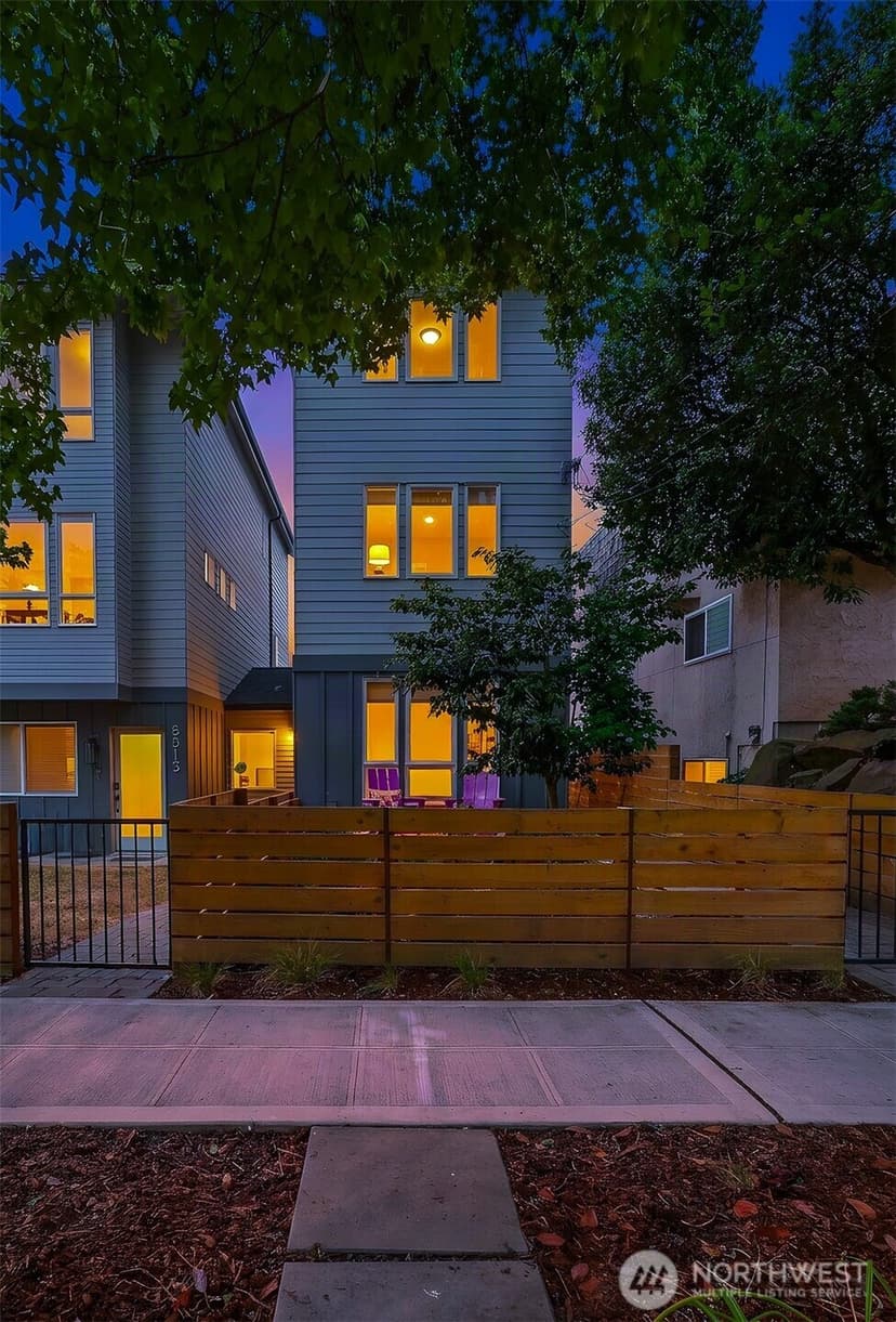 Property photo for 5513 B 6th Avenue NW, Seattle photo 30
