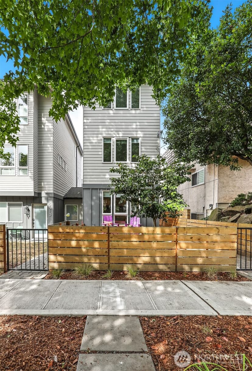 Property photo for 5513 B 6th Avenue NW, Seattle photo 31