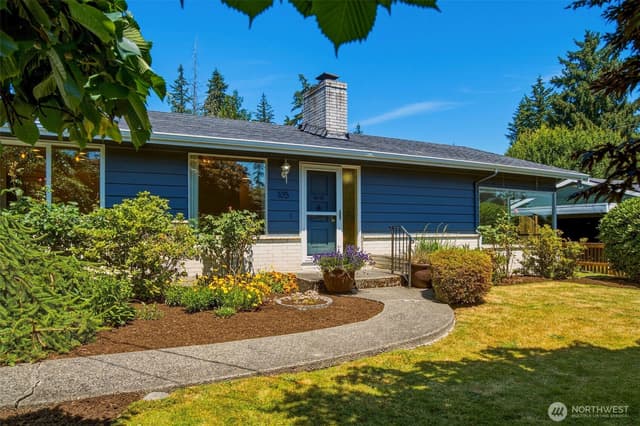 Property photo for 105 161st Street SE, Bothell photo 3