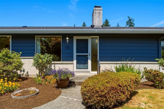Property photo for 105 161st Street SE, Bothell photo 5