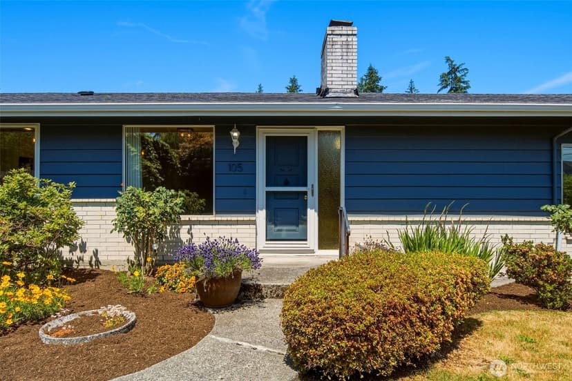 Property photo for 105 161st Street SE, Bothell photo 5
