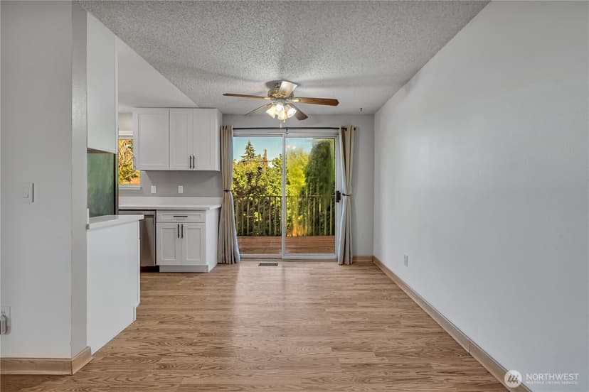 Property photo for 16808 33rd Avenue S, SeaTac photo 6