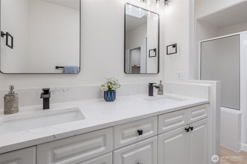 Property photo for 6909 38th Street Ct W, University Place photo 13