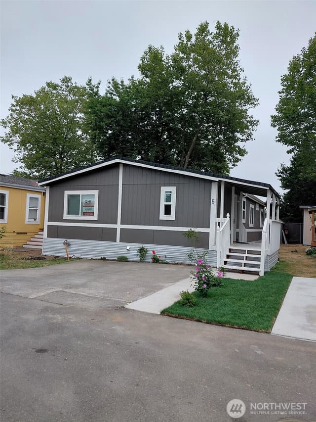 Property photo for 22111 108th Avenue SE #5, Kent