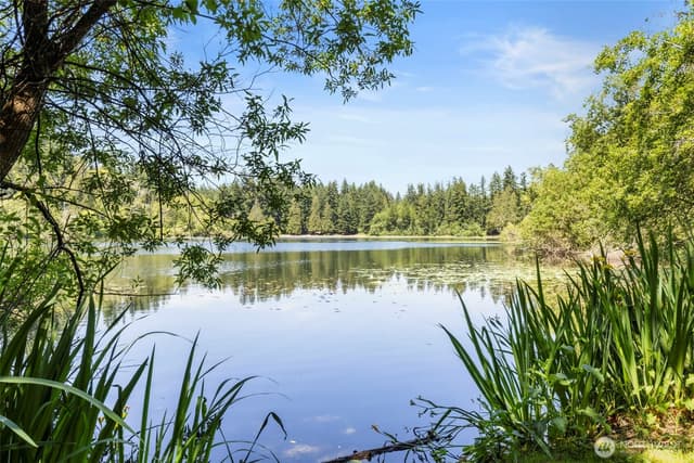 Property photo for 12995 Lake Shore Drive NW, Poulsbo photo 5