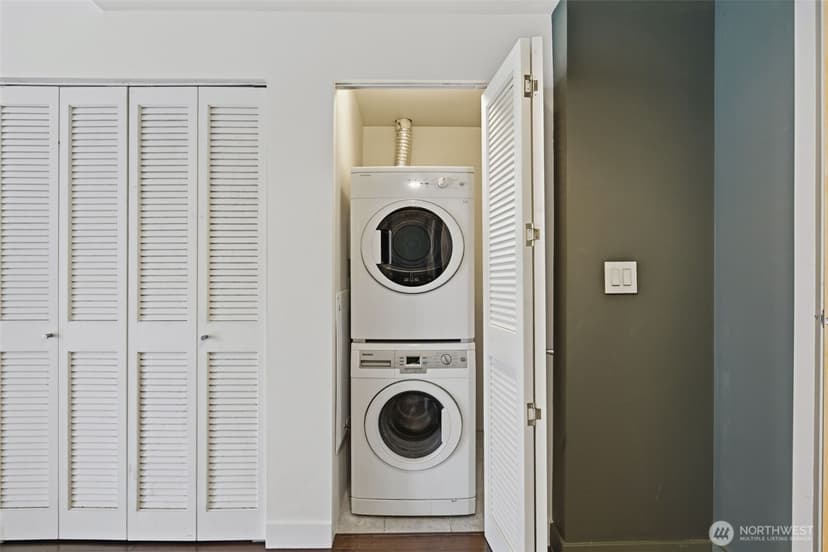Property photo for 2929 1st Ave #418, Seattle photo 40