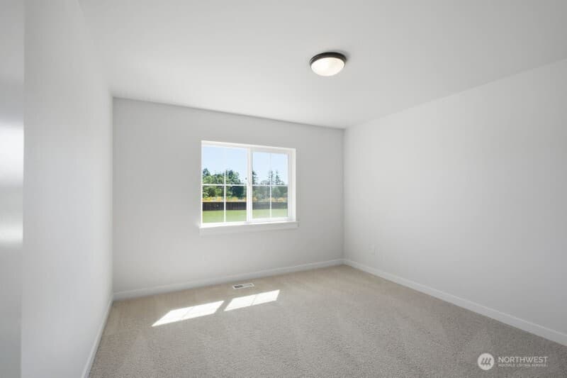 Property photo for 14206 14th Avenue Ct E #195, Tacoma photo 6