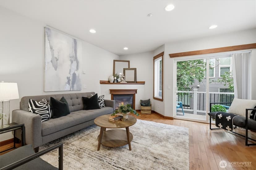 Property photo for 6825 Weedin Place NE #A, Seattle photo 4