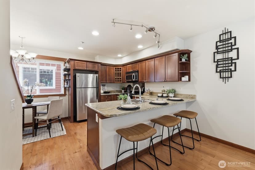 Property photo for 6825 Weedin Place NE #A, Seattle photo 7