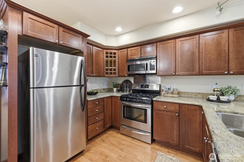 Property photo for 6825 Weedin Place NE #A, Seattle photo 8