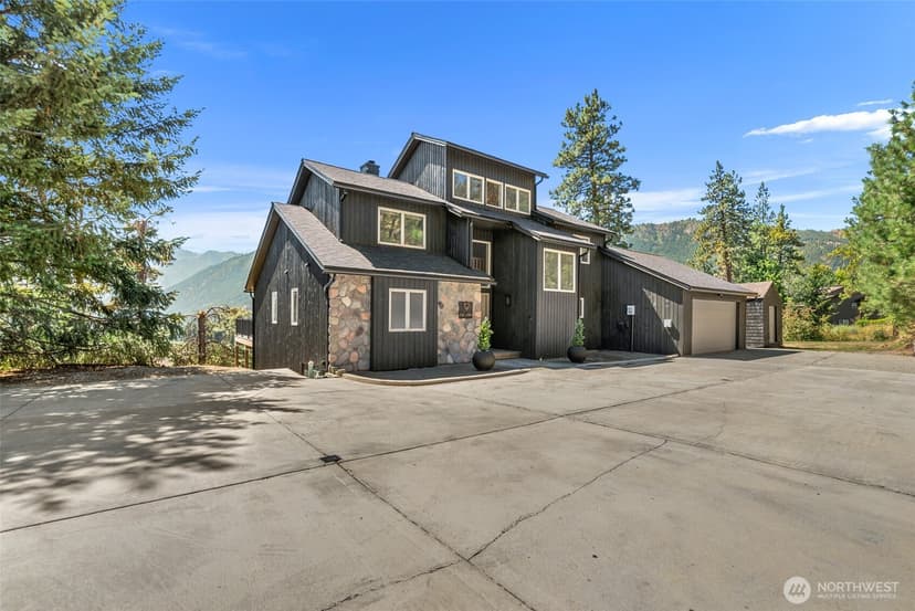 Property photo for 10460 Fox Road, Leavenworth photo 30