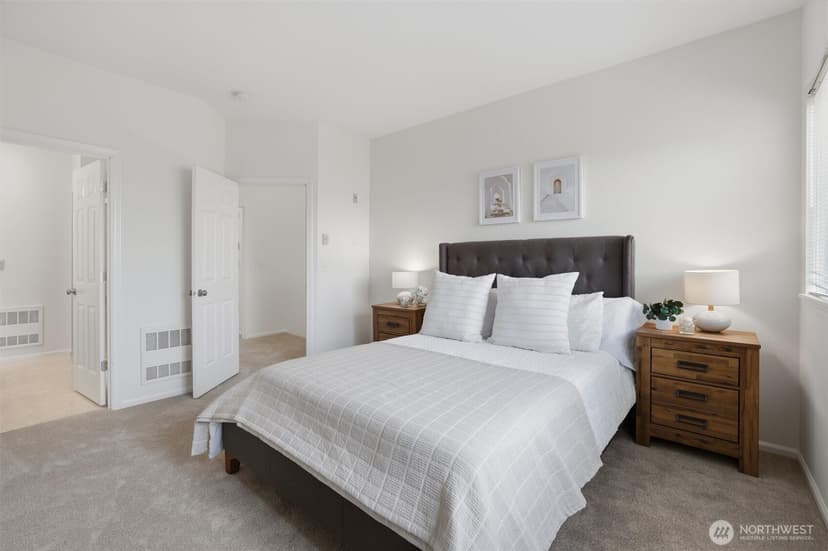 Property photo for 5001 Davis Place S #E, Renton photo 19
