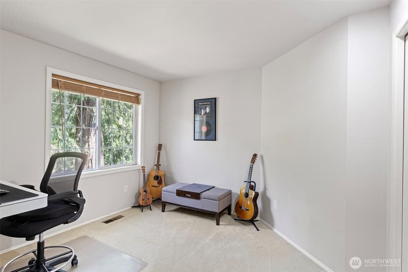 Property photo for 18929 203rd Avenue NE, Woodinville photo 37