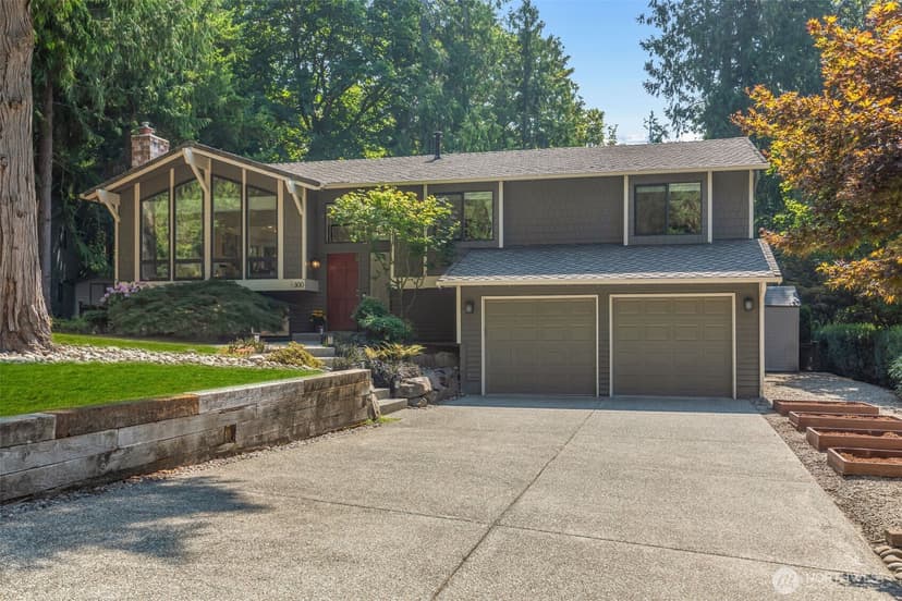 Property photo for 300 Mt. Pilchuck Avenue SW, Issaquah photo 26