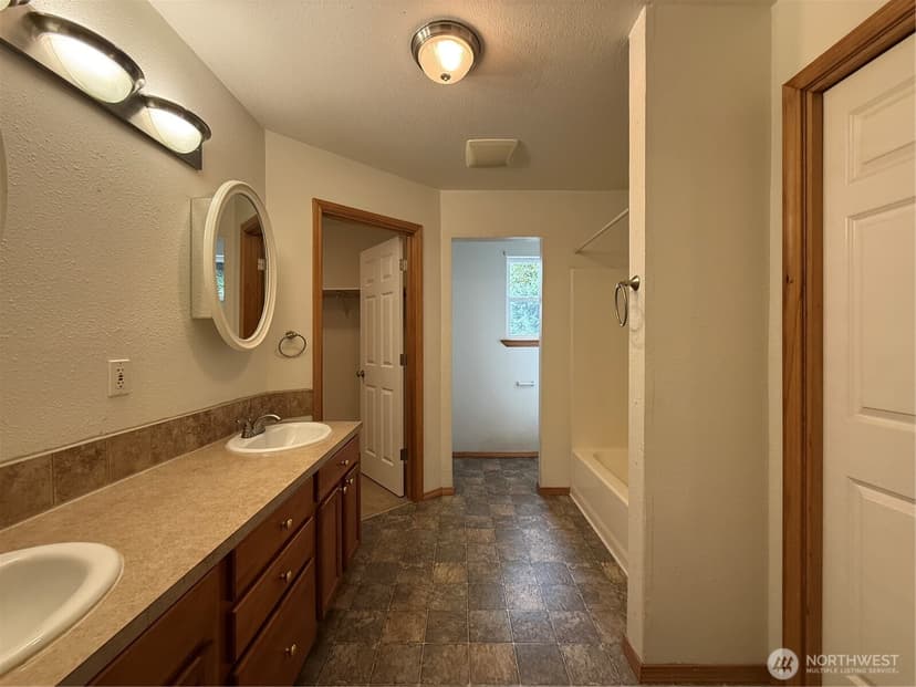Property photo for 341 Duck Lake Drive NE, Ocean Shores photo 23