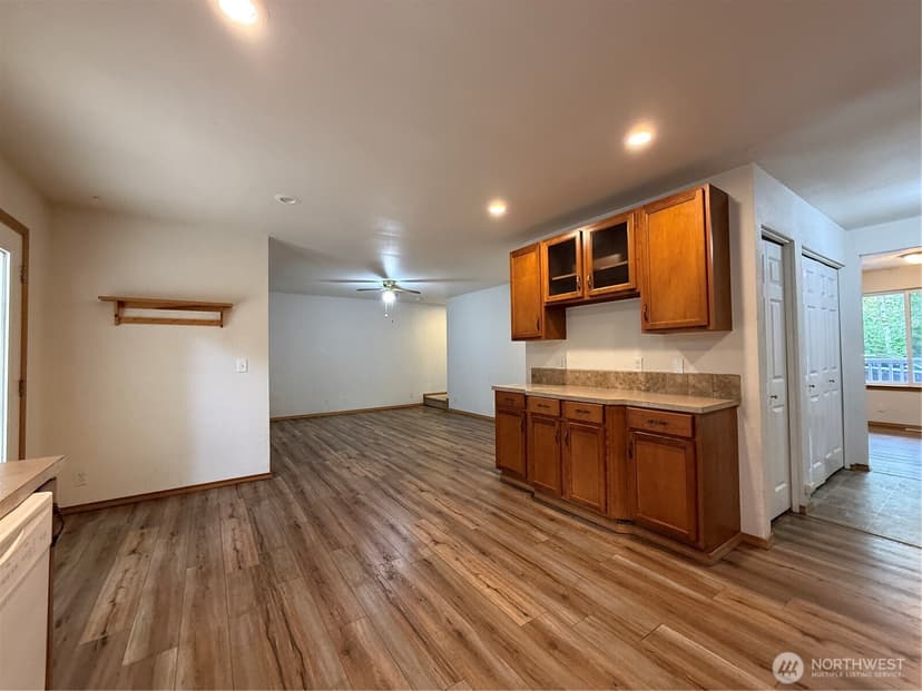 Property photo for 341 Duck Lake Drive NE, Ocean Shores photo 11