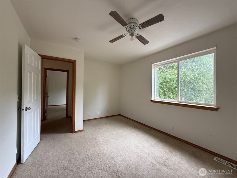 Property photo for 341 Duck Lake Drive NE, Ocean Shores photo 19