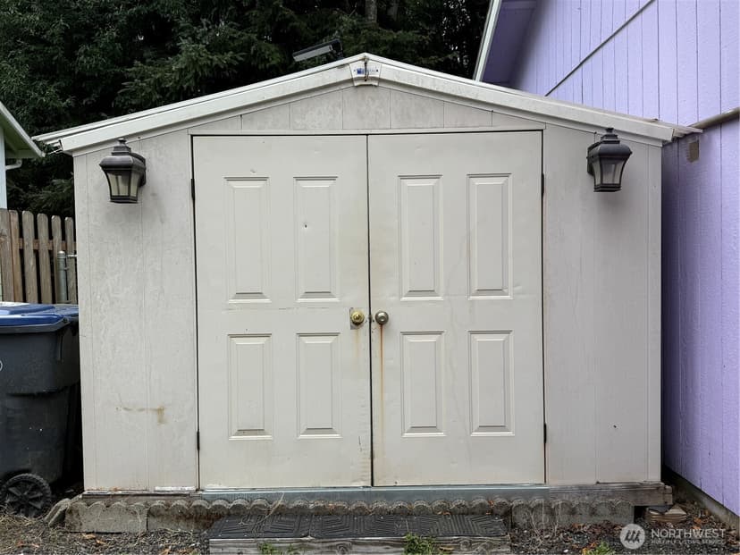 Property photo for 341 Duck Lake Drive NE, Ocean Shores photo 35
