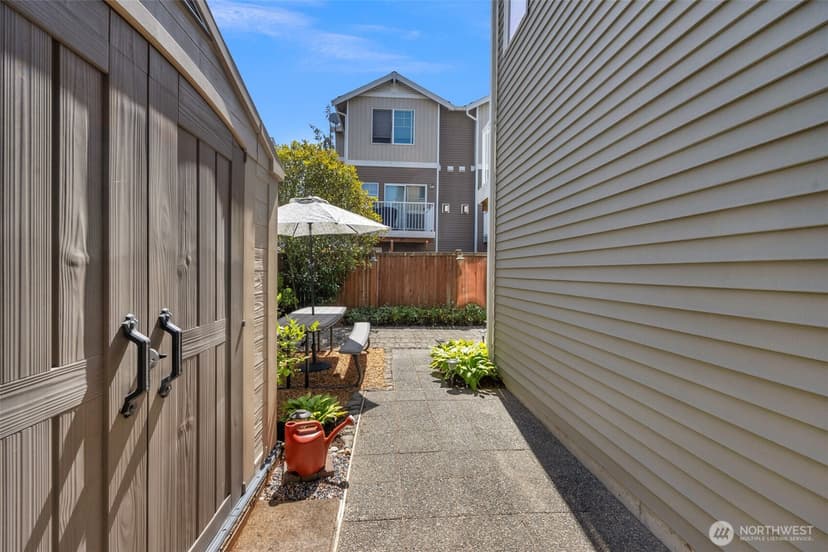 Property photo for 402 126th Place SE #A, Everett photo 25